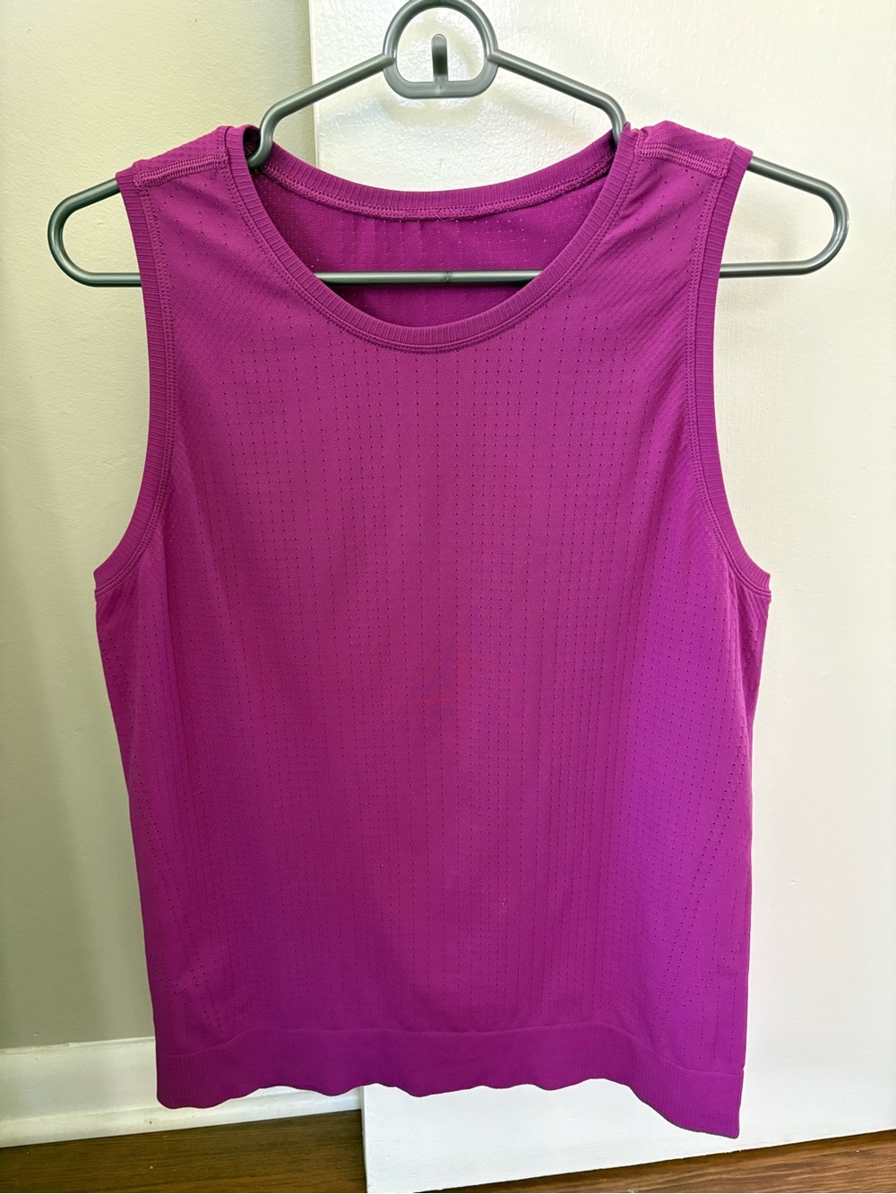 Athleta In Motion Seamless Tanks